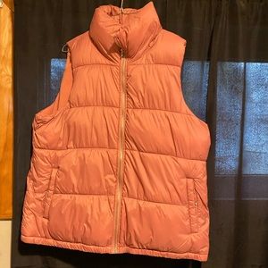 Old navy puffer vest dark pink